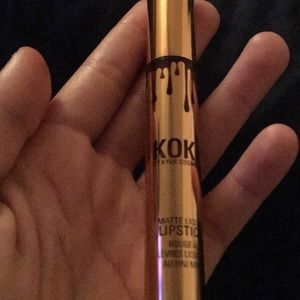 Kylie Cosmetics Matte Liquid Lipstick in "Gorg"